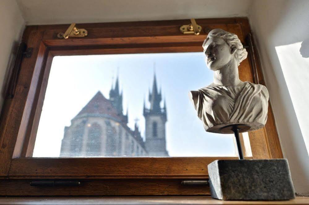 Old Town Boutique Apartments Praha Bagian luar foto